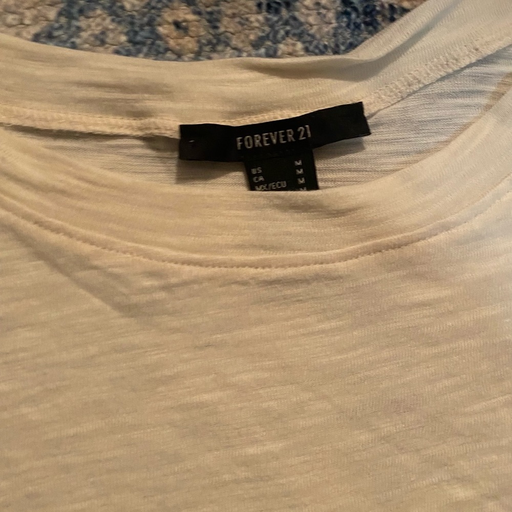 Forever21 ivory top - Picture 5 of 8